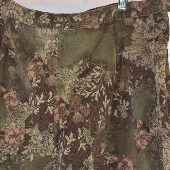 Fine Soft Cord Pants High Waisted SZ 16 Gotcha Covered NWOT - Picture 1 of 9